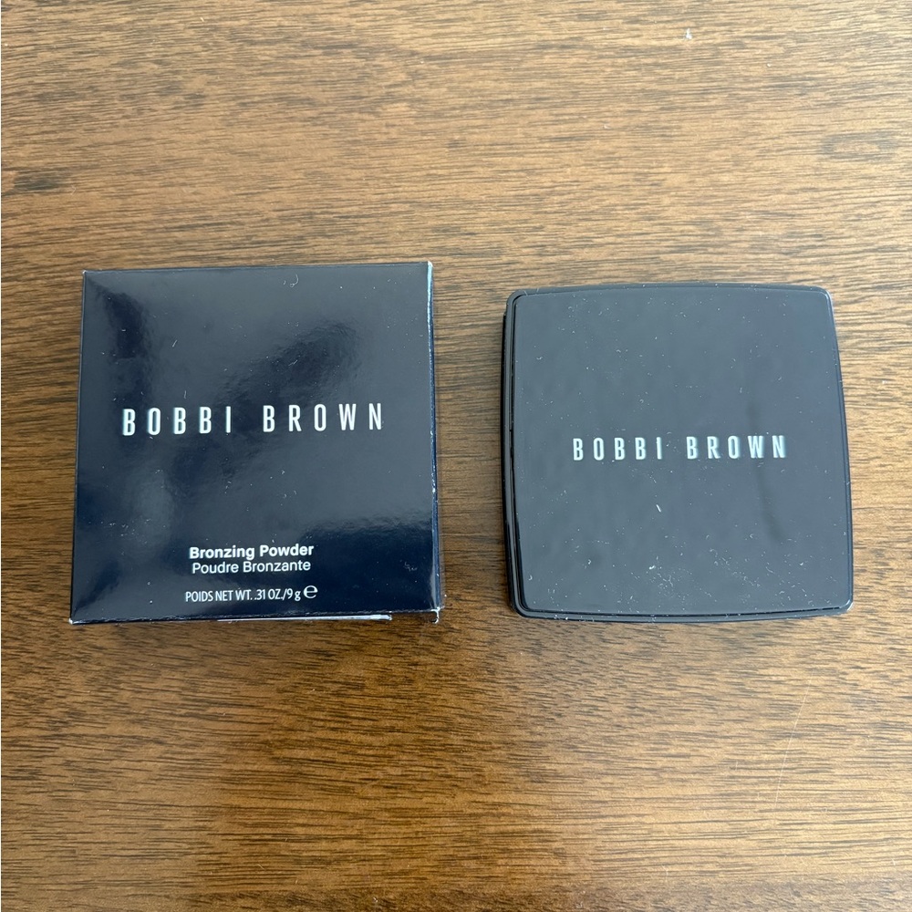 Bobbi Brown “Golden Natural” Bronzing Powder
